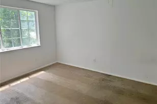 1906 Madras Ct, Lithonia, GA 30058 - Photo 14