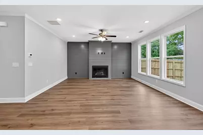 4860 White Street, Sugar Hill, GA 30518 - Photo 6