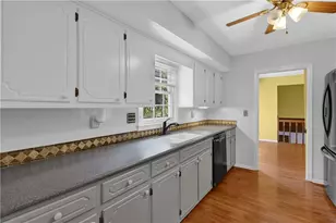 2184 Valley Creek Cir, Snellville, GA 30078 - Photo 24
