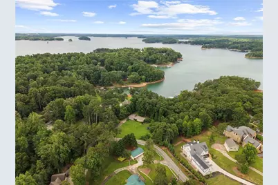 7940 Lanier Drive, Cumming, GA 30041 - Photo 14