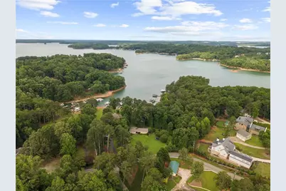 7940 Lanier Drive, Cumming, GA 30041 - Photo 10
