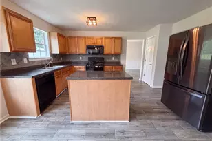 1456 St George Pl, Conyers, GA 30012 - Photo 8