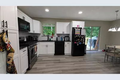 5339 Biffle Downs Road, Stone Mountain, GA 30088 - Photo 4
