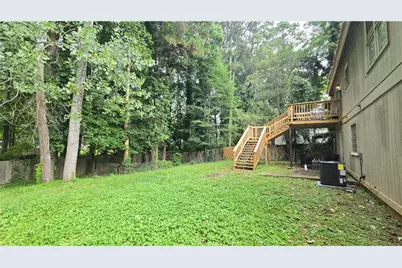 5339 Biffle Downs Road, Stone Mountain, GA 30088 - Photo 14