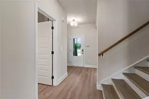 3789 Ivy Cottage Dr, Snellville, GA 30039 - Photo 4