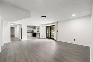 560 Saddle Creek Cir, Roswell, GA 30076 - Photo 48