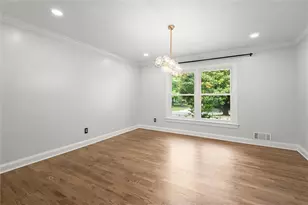 560 Saddle Creek Cir, Roswell, GA 30076 - Photo 10