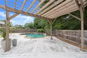 560 Saddle Creek Cir, Roswell, GA 30076 - Photo 74