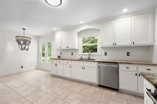 560 Saddle Creek Cir, Roswell, GA 30076 - Photo 16