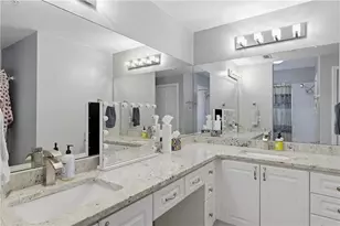 3334 Peachtree Rd NE, Atlanta, GA 30326 - Photo 14