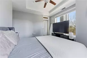 3334 Peachtree Rd NE, Atlanta, GA 30326 - Photo 12