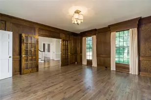 565 River Chase Point, Atlanta, GA 30328 - Photo 6