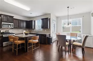 2574 St Paul Dr SW, Atlanta, GA 30331 - Photo 22