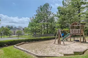 2574 St Paul Dr SW, Atlanta, GA 30331 - Photo 6