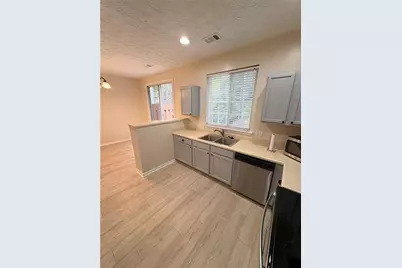 231 Village Square Drive, Woodstock, GA 30188 - Photo 14