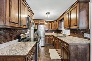 870 Scott Ln SW, Marietta, GA 30008 - Photo 8
