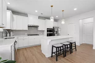 158 Carmichael Dr, Canton, GA 30115 - Photo 2
