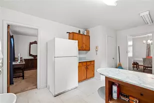 210 Aaron St NW, Atlanta, GA 30314 - Photo 6