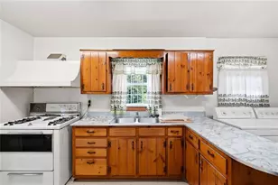 210 Aaron St NW, Atlanta, GA 30314 - Photo 4