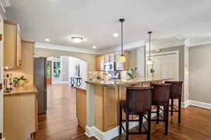 658 Timm Valley Rd NE, Atlanta, GA 30305 - Photo 4
