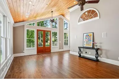 658 Timm Valley Road NE #1, Atlanta, GA 30305 - Photo 10