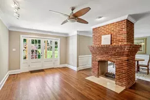658 Timm Valley Rd NE, Atlanta, GA 30305 - Photo 6