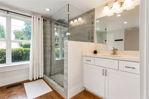 761 Bellemeade Ave NW, Atlanta, GA 30318 - Photo 6