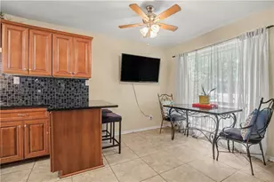 779 Pinehurst Dr, Fairburn, GA 30213 - Photo 10