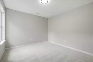 1255 Winthrope Chase Dr, Alpharetta, GA 30009 - Photo 32