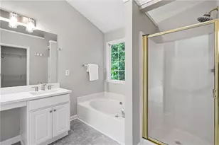 1255 Winthrope Chase Dr, Alpharetta, GA 30009 - Photo 24