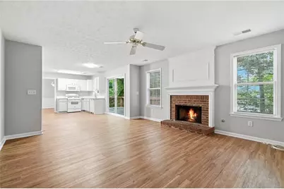 1255 Winthrope Chase Drive, Alpharetta, GA 30009 - Photo 8
