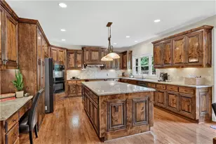 4219 Sierra Creek Dr, Hoschton, GA 30548 - Photo 8