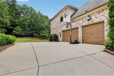 4219 Sierra Creek Drive, Hoschton, GA 30548 - Photo 40