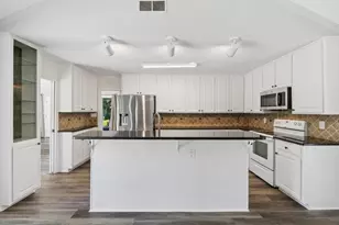 746 Hillwood Dr, Marietta, GA 30068 - Photo 10