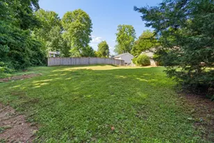 746 Hillwood Dr, Marietta, GA 30068 - Photo 28