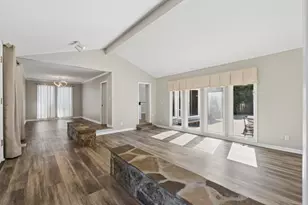 746 Hillwood Dr, Marietta, GA 30068 - Photo 8