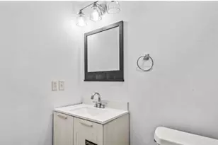684 S Elizabeth Pl S, Atlanta, GA 30318 - Photo 10