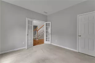 355 Victorian Ln, Duluth, GA 30097 - Photo 4