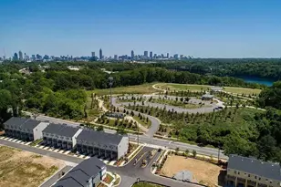 1621 Gunnin Trce NW, Atlanta, GA 30318 - Photo 40