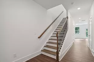 1621 Gunnin Trce NW, Atlanta, GA 30318 - Photo 4