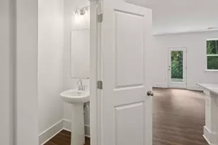 1621 Gunnin Trce NW, Atlanta, GA 30318 - Photo 28
