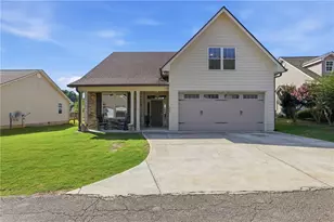 241 Legacy Dr, Demorest, GA 30535 - Photo 1