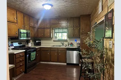 102 Jennifer Lane, McDonough, GA 30253 - Photo 2
