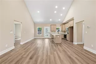 180 Edwards Rd, Clarkesville, GA 30523 - Photo 4