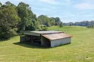212 Knots Landing Dr, Demorest, GA 30535 - Photo 4