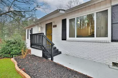647 Alfred Road NW, Atlanta, GA 30331 - Photo 2