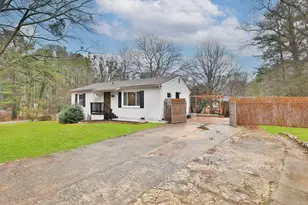 647 Alfred Rd NW, Atlanta, GA 30331 - Photo 1