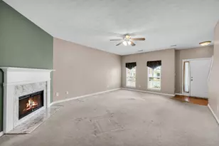 928 Tree Creek Blvd, Lawrenceville, GA 30043 - Photo 8