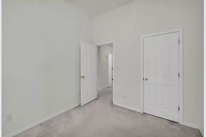 928 Tree Creek Boulevard, Lawrenceville, GA 30043 - Photo 16