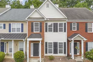 928 Tree Creek Blvd, Lawrenceville, GA 30043 - Photo 2
